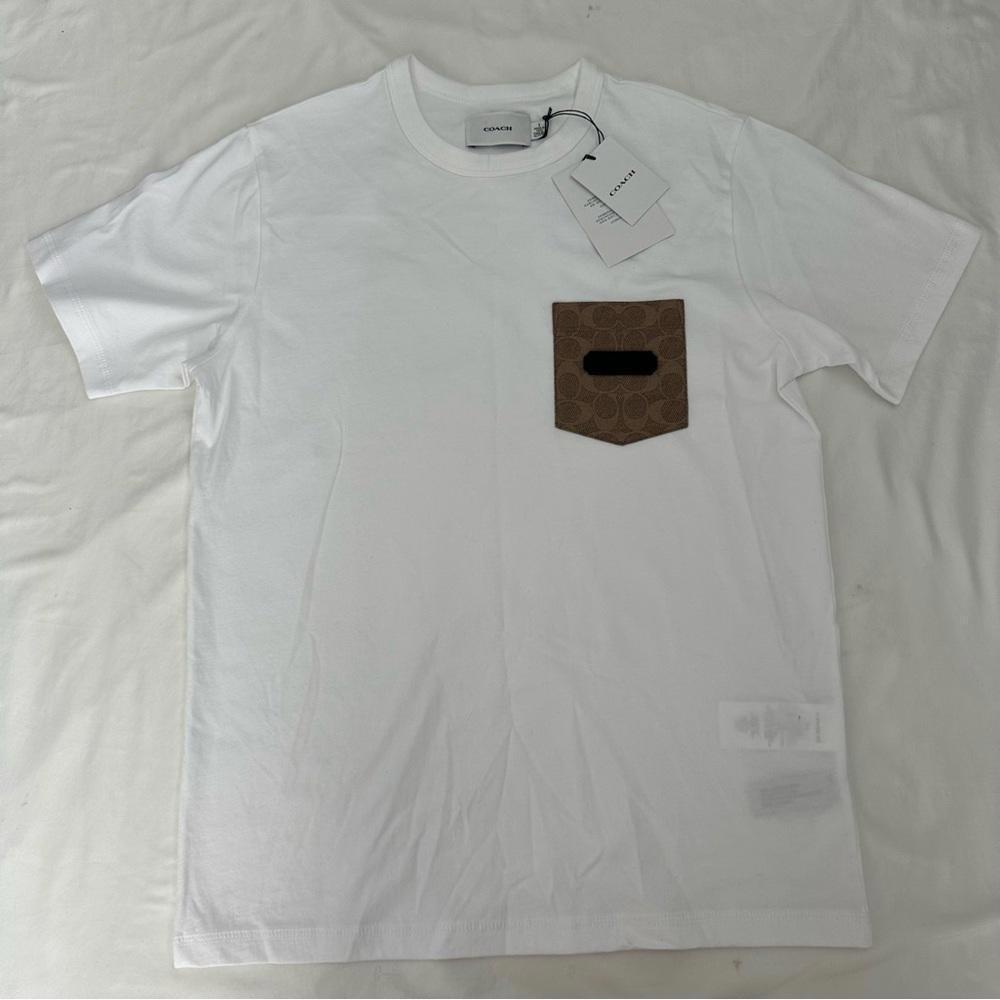 COACH Essential Pocket Tshirt
